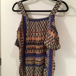 Cold shoulder Aztec shirt